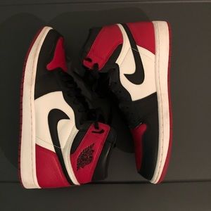 AIR JORDAN RETRO BRED TOE 1s SIZE 10